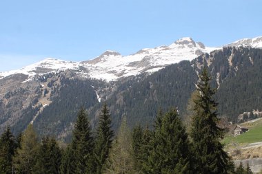 İsviçre Alpleri görünümünü