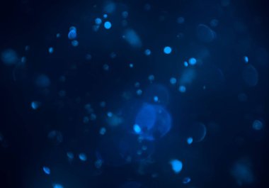 mavi gökyüzünde galaksi