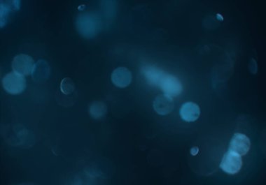 mavi gökyüzünde galaksi