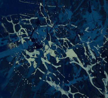 Metin için yeri olan boya lekeleriyle soyut arkaplan