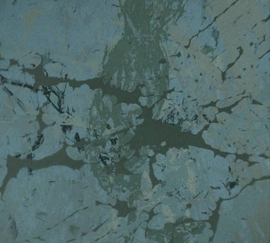 Metin için yeri olan boya lekeleriyle soyut arkaplan