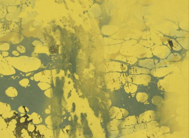 Metin için yeri olan boya lekeleriyle soyut arkaplan  