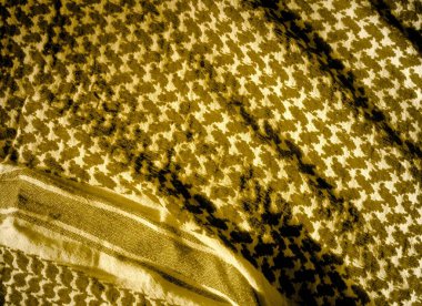 Bardakta kahve çekirdekleri