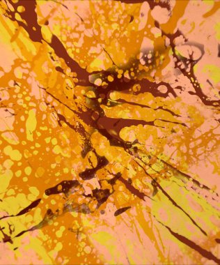 Metin için yeri olan boya lekeleriyle soyut arkaplan