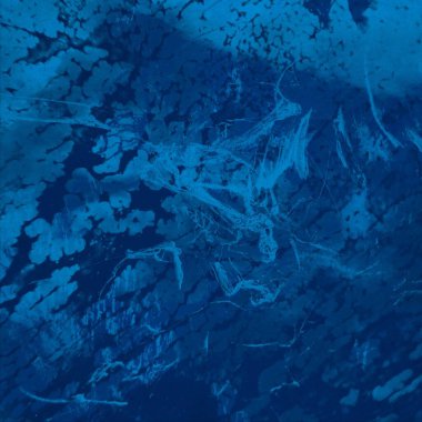 Arkaplanda soyut renkli lekeler