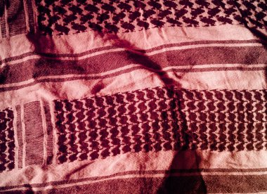 kırmızı ve beyaz arkaplan