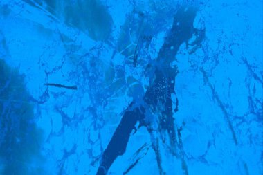 Arkaplanda soyut renkli lekeler