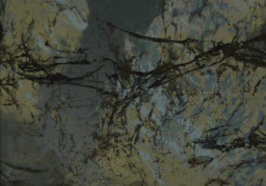 Metin için yeri olan boya lekeleriyle soyut arkaplan