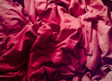 kırmızı ve beyaz arkaplan