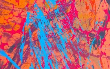 Arkaplanda soyut renkli lekeler               