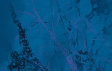 Arkaplanda soyut renkli lekeler              