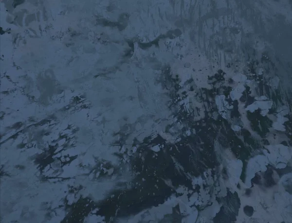 Metin için yeri olan boya lekeleriyle soyut arkaplan