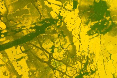 Metin için yeri olan boya lekeleriyle soyut arkaplan  