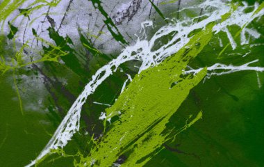 Metin için yeri olan boya lekeleriyle soyut arkaplan