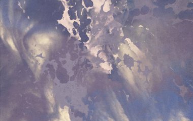 metin için alan ile arka planda soyut renkli lekeler