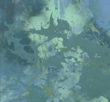 Metin için yeri olan boya lekeleriyle soyut arkaplan