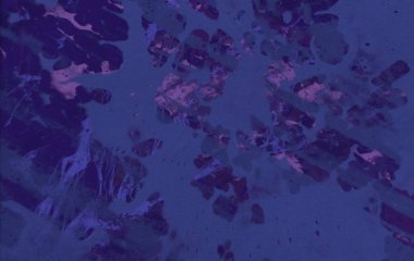 Metin için yeri olan boya lekeleriyle soyut arkaplan   