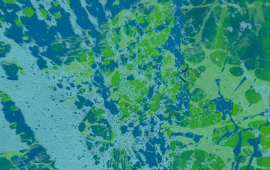 Metin için yeri olan boya lekeleriyle soyut arkaplan 