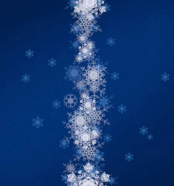雪の結晶と青空の背景 — ストック写真