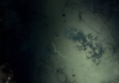 Metnin için alanı olan soyut suluboya arkaplanı