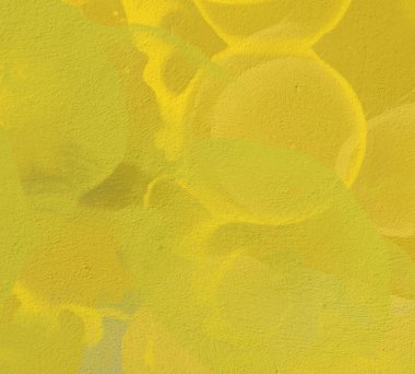 2d illüstrasyon. Beton düz duvar grafiti fon. Modern sanat tarzı. Çok renkli şekil ler ve desenler. El yapımı sprey resimleri. Boyalı pürüzlü yüzey. El yapımı fırça darbeleri.