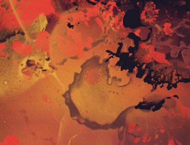 2D çizim. Beton duvar yazısı. Modern sanat tarzı. Çok renkli şekiller ve desenler. El yapımı sprey resimler. Kabataslak boyalı yüzey. 