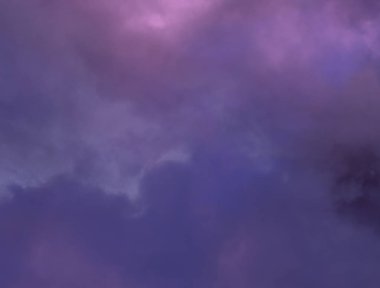 soyut grunge bulutlar, kopya alanı ile renkli arka plan