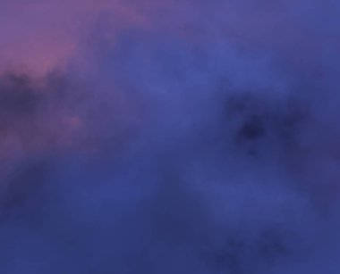 soyut grunge bulutlar, kopya alanı ile renkli arka plan