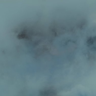 soyut grunge bulutlar, kopya alanı ile renkli arka plan