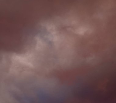 soyut grunge bulutlar, kopya alanı ile renkli arka plan