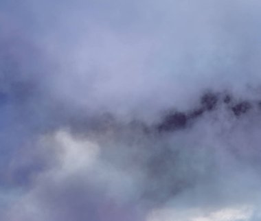 soyut grunge bulutlar, kopya alanı ile renkli arka plan