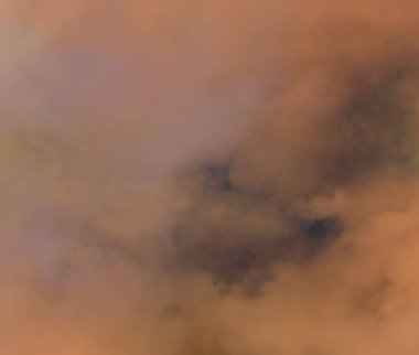 soyut grunge bulutlar, kopya alanı ile renkli arka plan