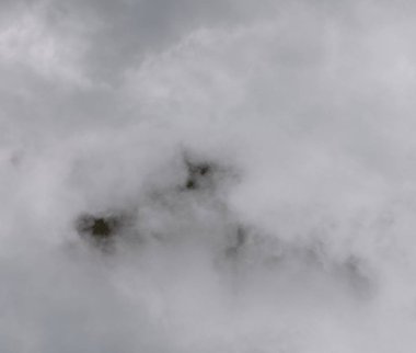 soyut grunge bulutlar, kopya alanı ile renkli arka plan