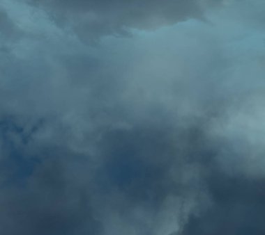 soyut grunge bulutlar, kopya alanı ile renkli arka plan