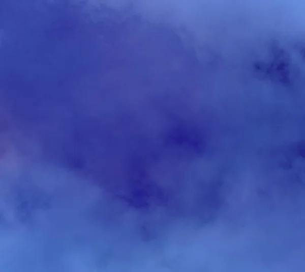 Голубое Небо Белыми Облаками Днем — стоковое фото