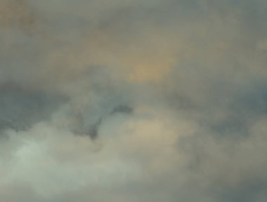 soyut grunge bulutlar, kopya alanı ile renkli arka plan