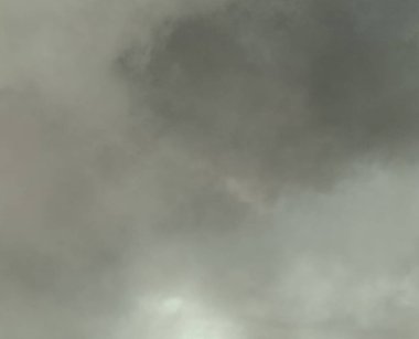 soyut grunge bulutlar, kopya alanı ile renkli arka plan