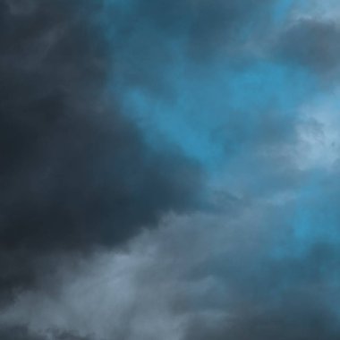 soyut grunge bulutlar, kopya alanı ile renkli arka plan