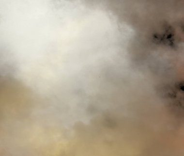 soyut grunge bulutlar, kopya alanı ile renkli arka plan