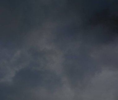 soyut grunge bulutlar, kopya alanı ile renkli arka plan