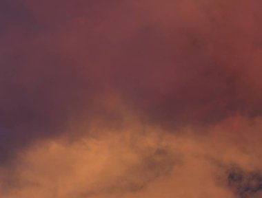 soyut grunge bulutlar, kopya alanı ile renkli arka plan