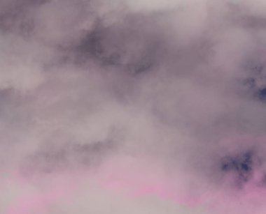 soyut grunge bulutlar, kopya alanı ile renkli arka plan