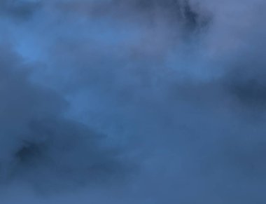 soyut grunge bulutlar, kopya alanı ile renkli arka plan