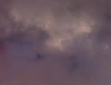 soyut grunge bulutlar, kopya alanı ile renkli arka plan