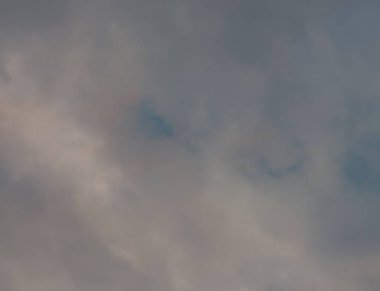 soyut grunge bulutlar, kopya alanı ile renkli arka plan