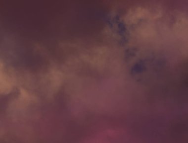 soyut grunge bulutlar, kopya alanı ile renkli arka plan