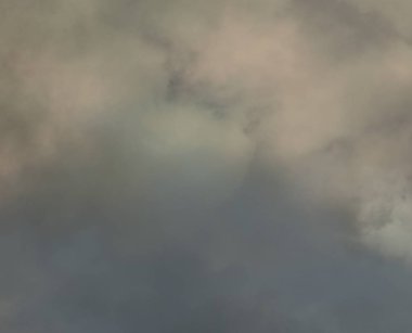 soyut grunge bulutlar, kopya alanı ile renkli arka plan