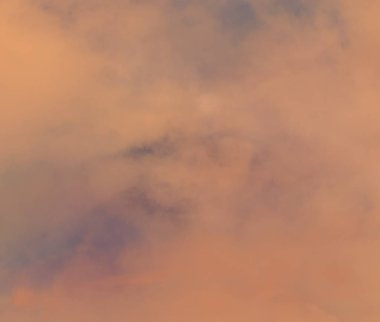 soyut grunge bulutlar, kopya alanı ile renkli arka plan