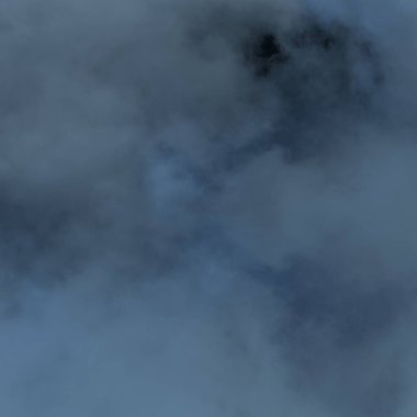 soyut grunge bulutlar, kopya alanı ile renkli arka plan