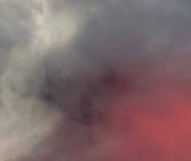 kırmızı ve beyaz gökyüzü arka plan